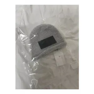 트리밍버드 레더 패치 비니